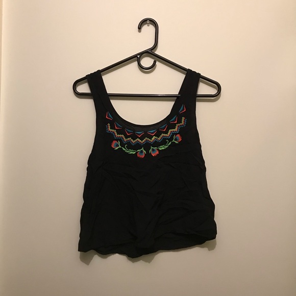 Wet Seal Tops - Black flower patterned wet seal tie back tank